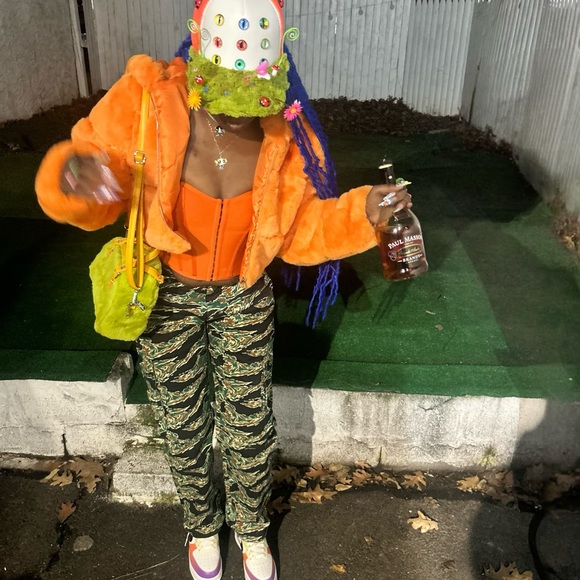 ❌SOLD❌Orange Hooded Faux Fur Jacket - Picture 5 of 5